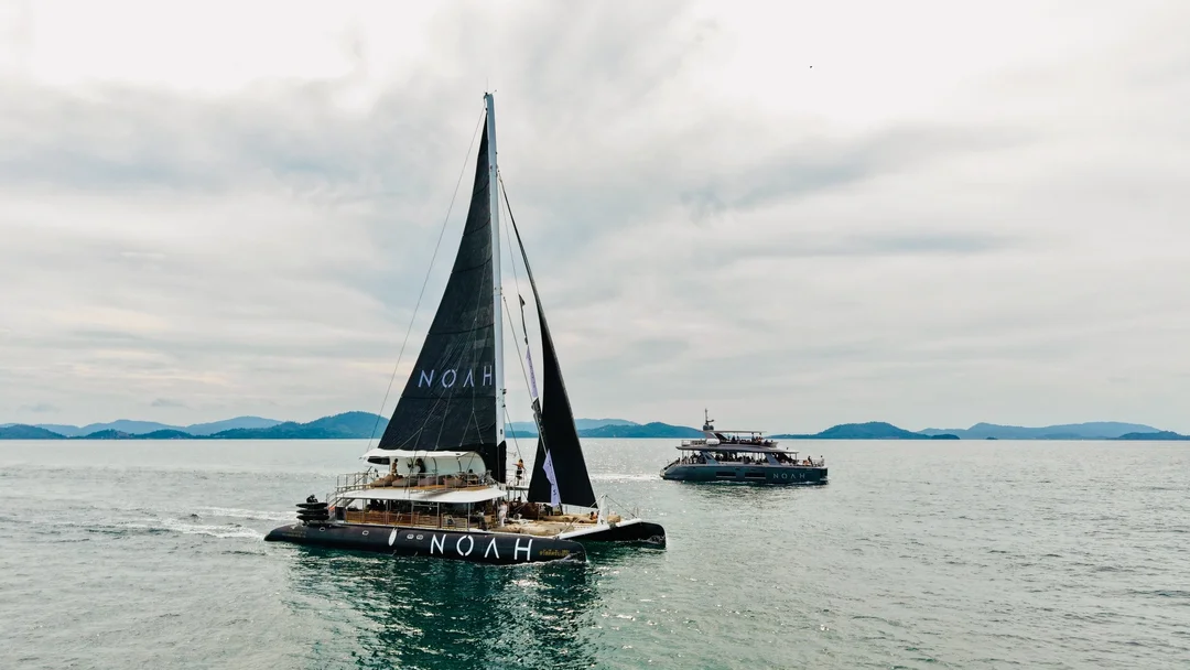 NOAH Boat Club by Catamaran