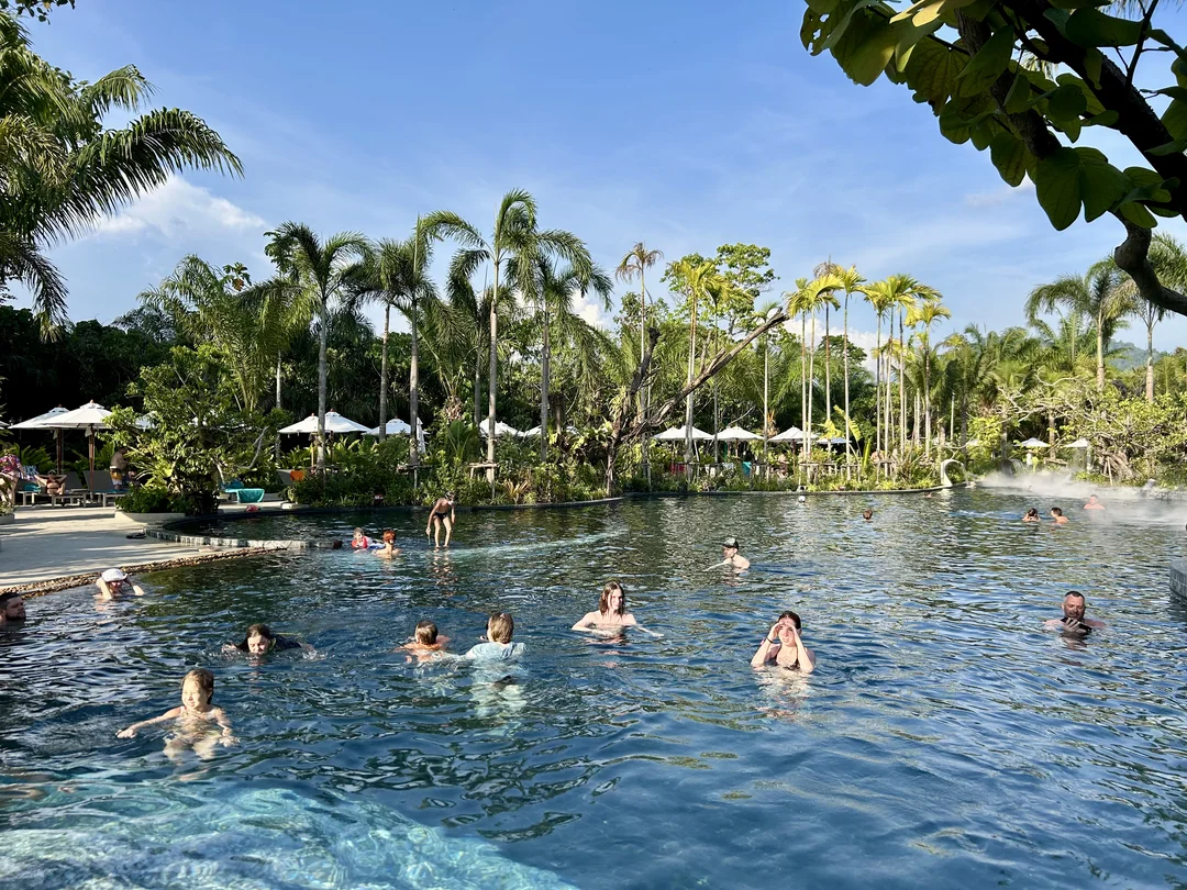 Mantra Spa - Glass Bridge
