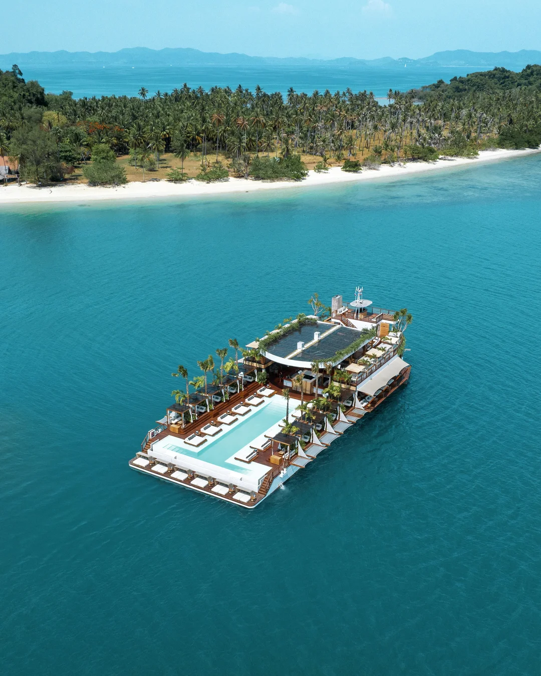 Yona Beach Club