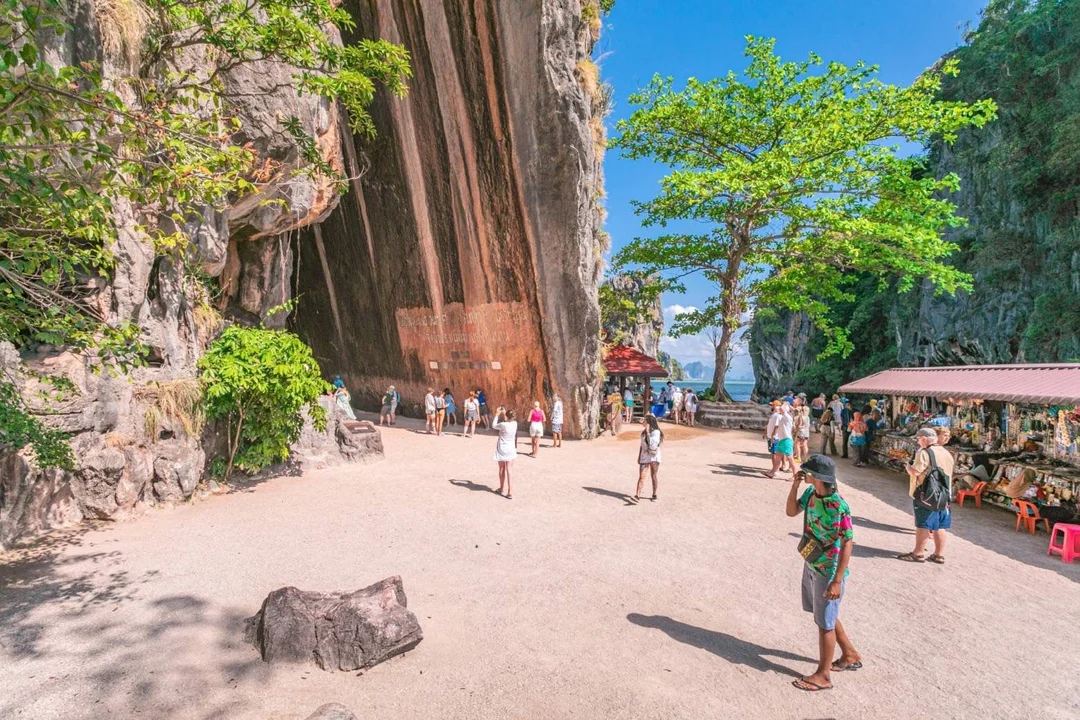James Bond Islands Day Trip by Catamaran with Lunch