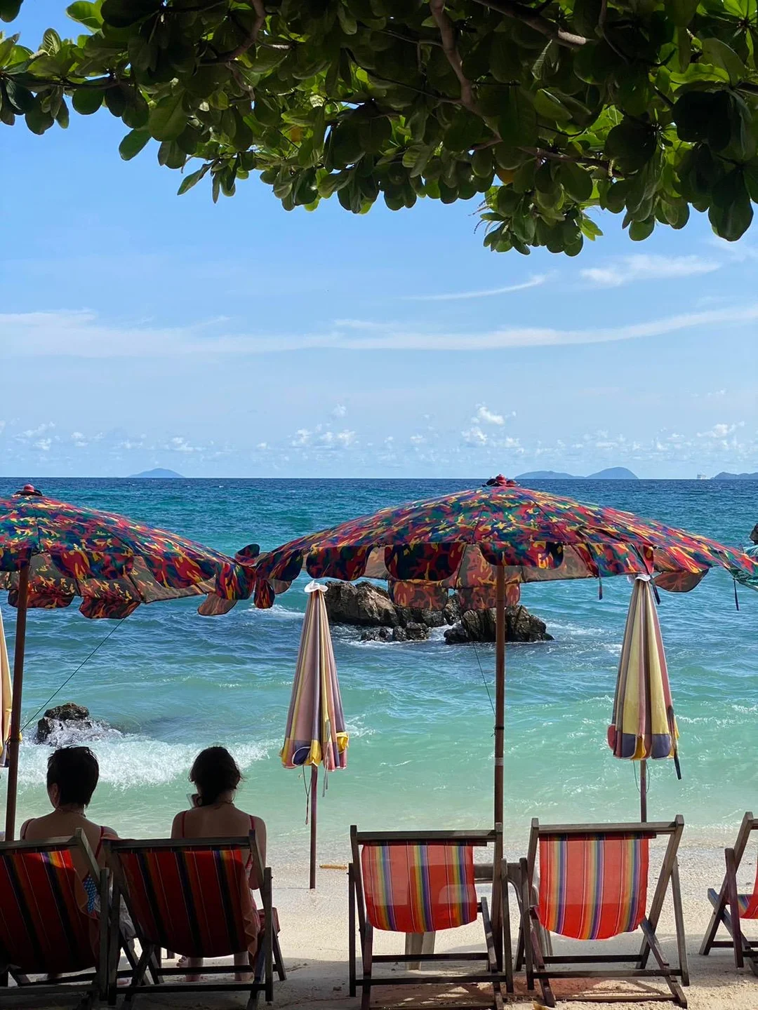 Phi-Phi islands Day Trip by Catamaran with Lunch