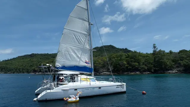 Lagoon 410 Catamaran for Rent in Phuket