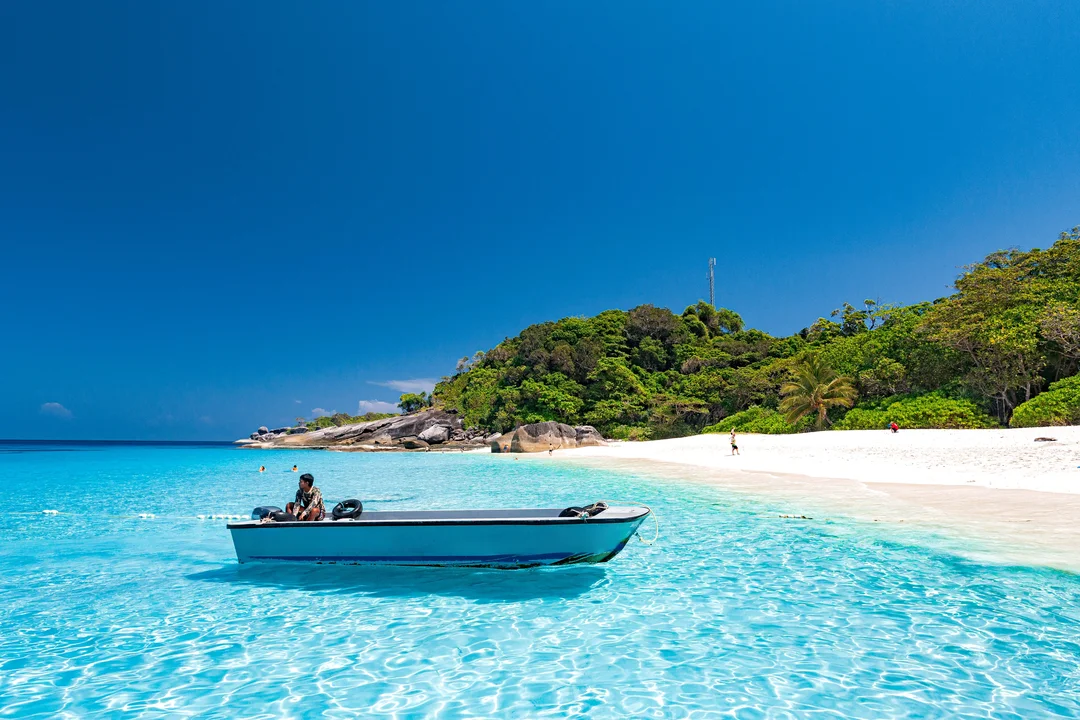 Early Bird Similan Islands Tour with Lunch