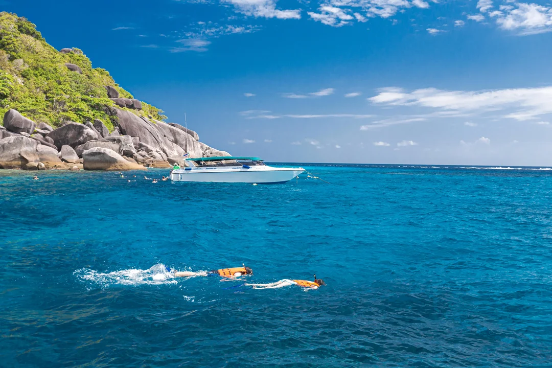 Early Bird Similan Islands Tour with Lunch