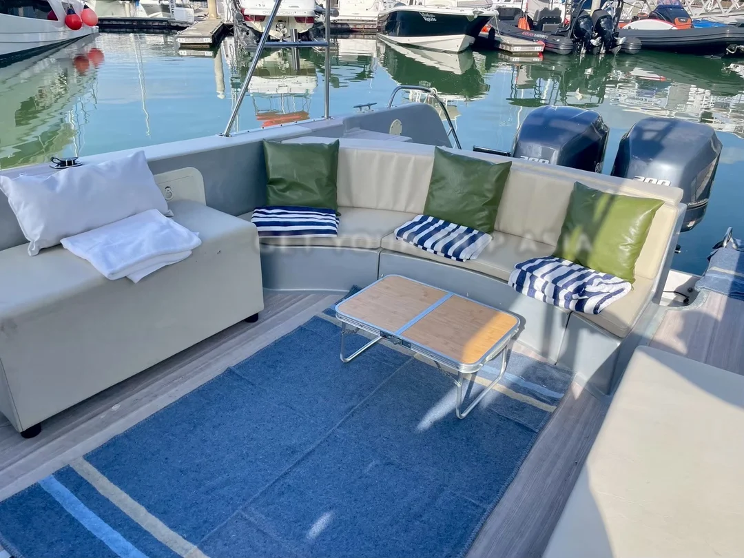 Srisuwan 37 Sport Boat