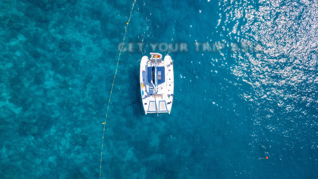 Rent a Lagoon 440 Catamaran in Phuket