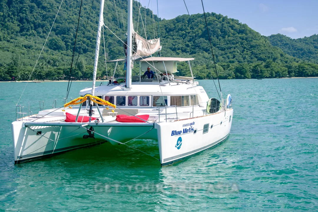 Lagoon 500 Catamaran for Rent in Phuket