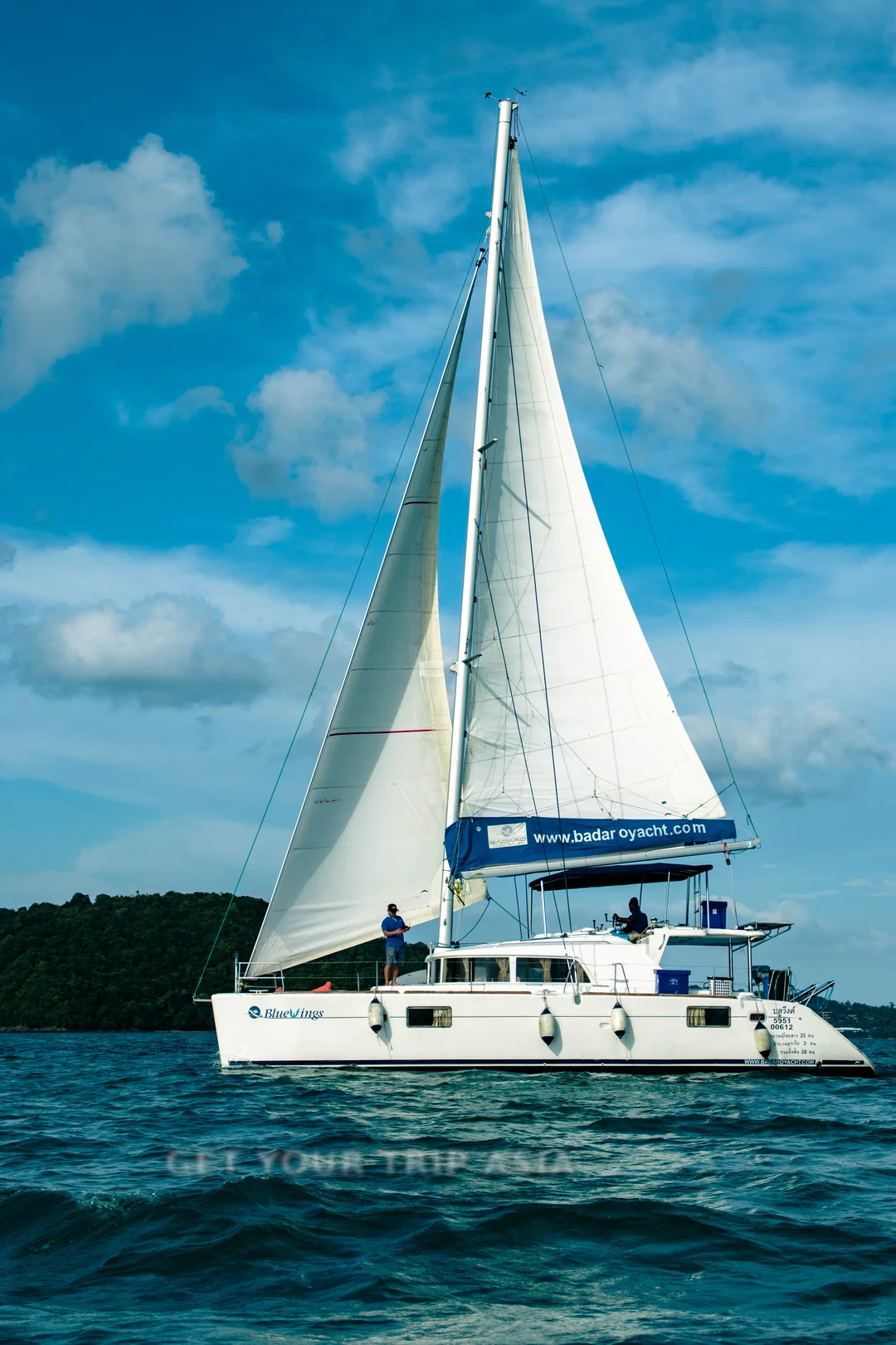 Rent a Lagoon 440 Catamaran in Phuket