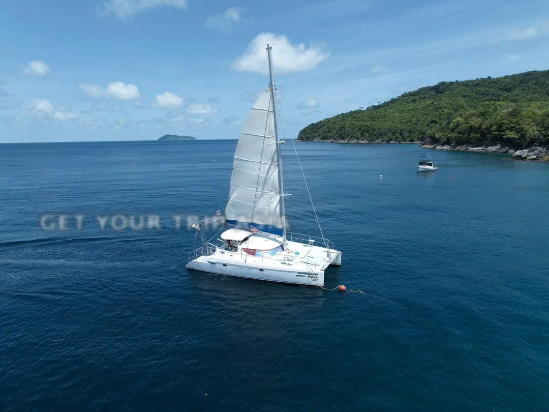 Lagoon 410 Catamaran for Rent in Phuket