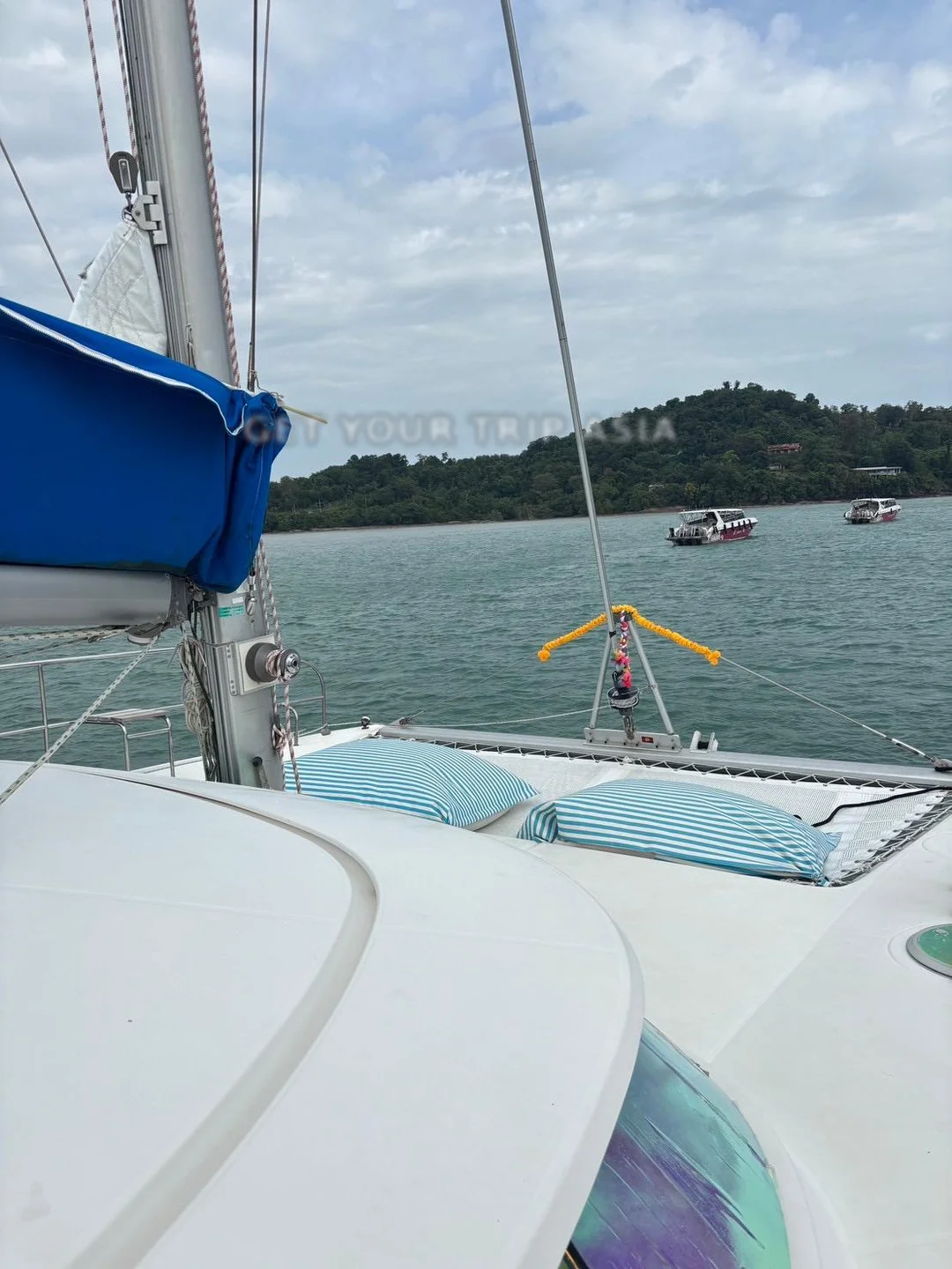 Lagoon 410 Catamaran for Rent in Phuket