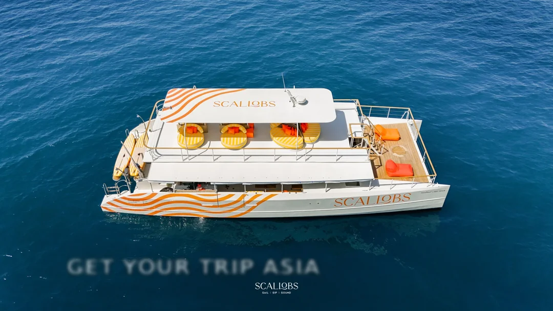 Аренда двухпалубного катамарана Scallops 65 на Пхукете