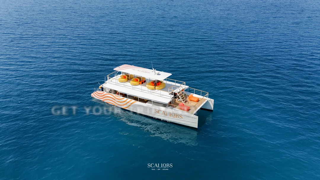 Аренда двухпалубного катамарана Scallops 65 на Пхукете
