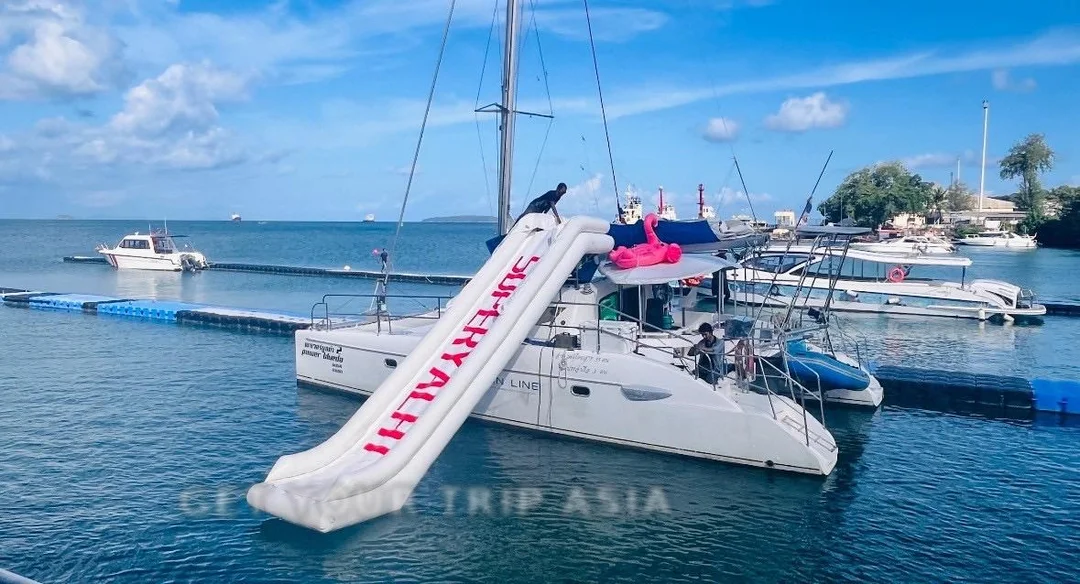 Lagoon 410 Catamaran for Rent in Phuket